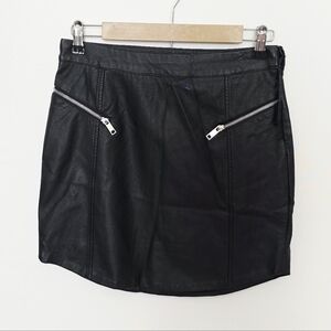 NWT Francesca's Miami Black Faux Leather Zipper Mini Skirt Women's Size M